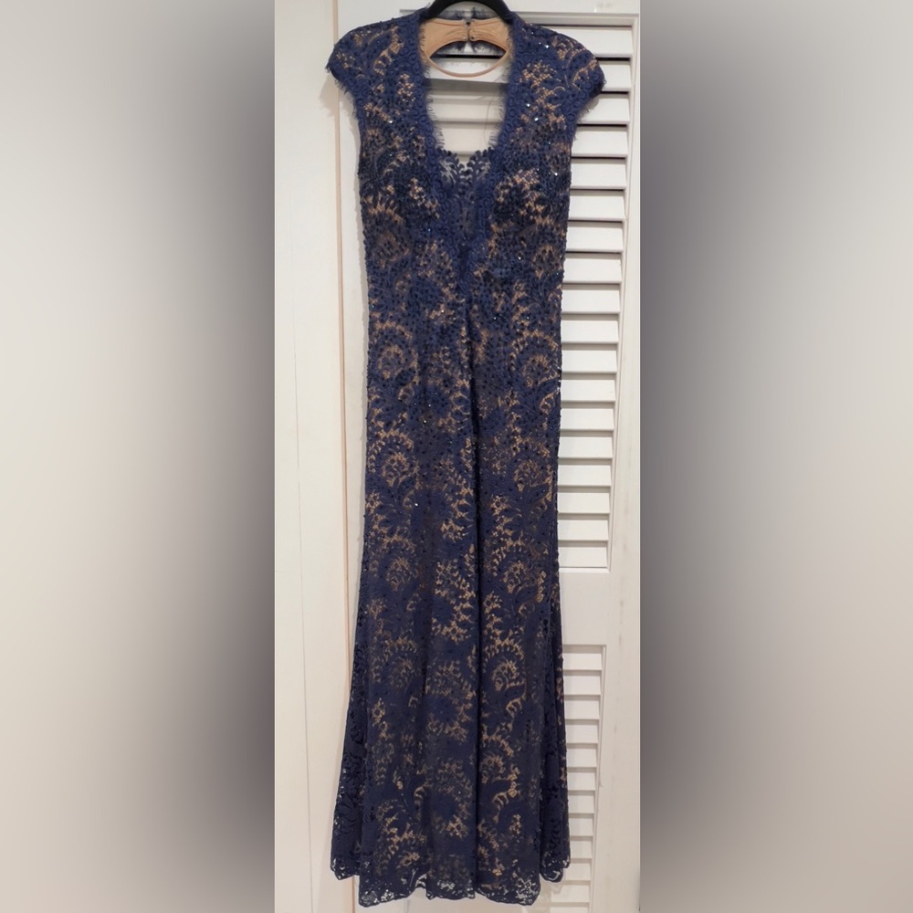 Jovani evening prom dress, navy & nude, lace, open back, size 8